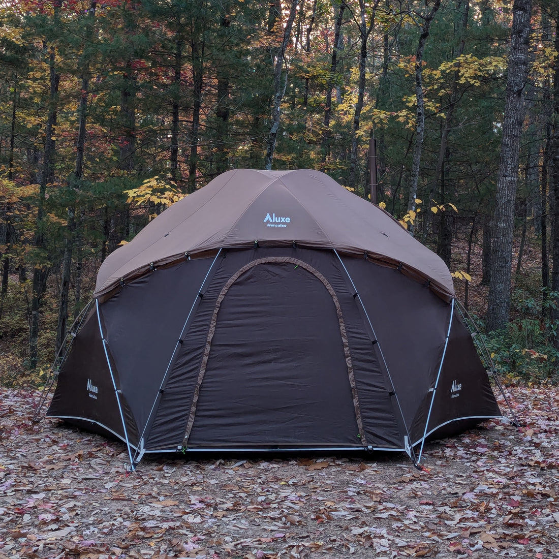 Luxe Hercules Hot Tent in Fall Foliage